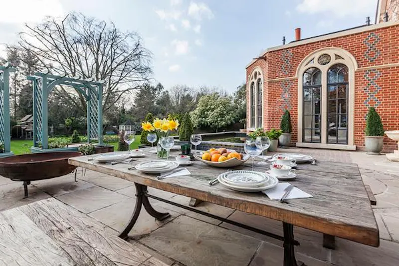 Lavish Eltham mansion, B1850 (photo 74)