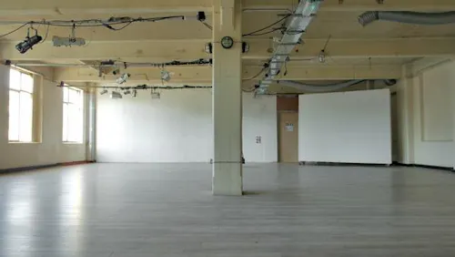 First floor Dalston warehouse, N453