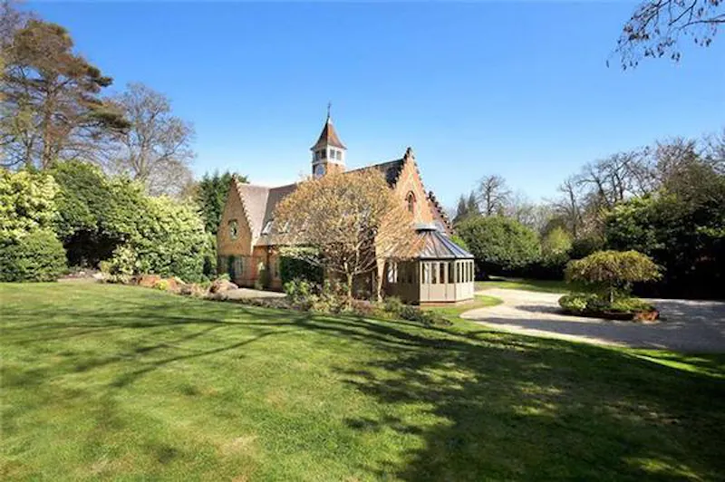Film location B1852 in Surrey (photo 24)