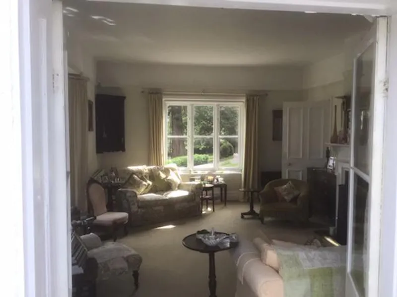 Film location D2401 in West Sussex (photo 2)