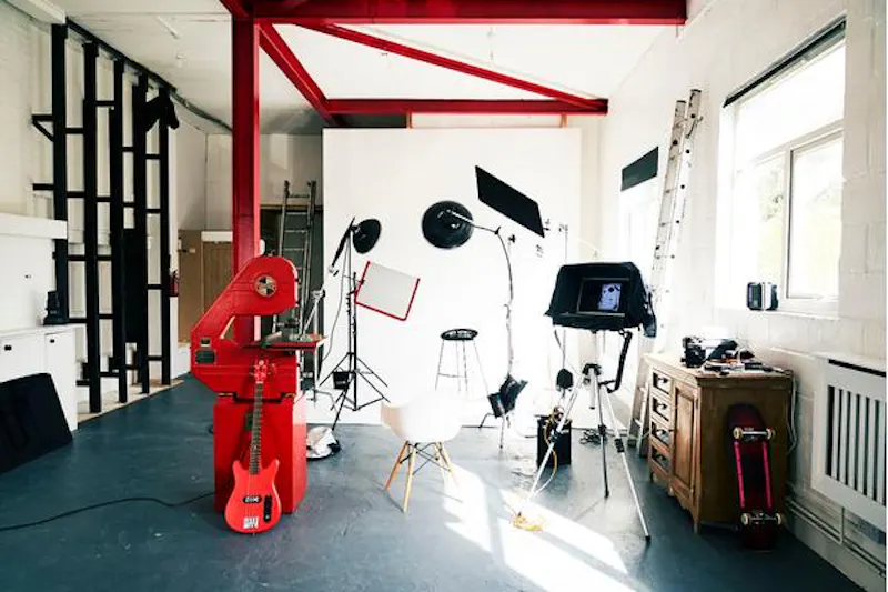 3,000 ft  live-work Harringay studio, N455 (photo 2)