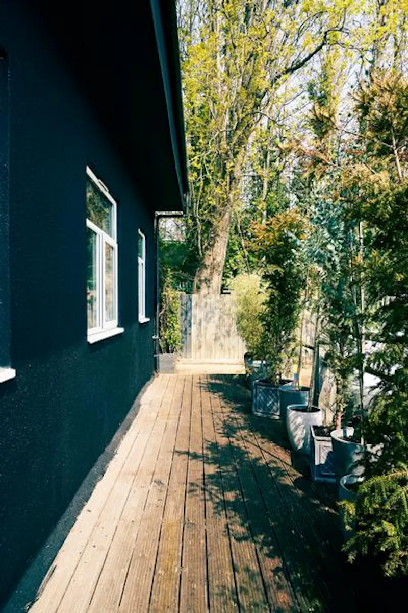 3,000 ft  live-work Harringay studio, N455 (photo 34)