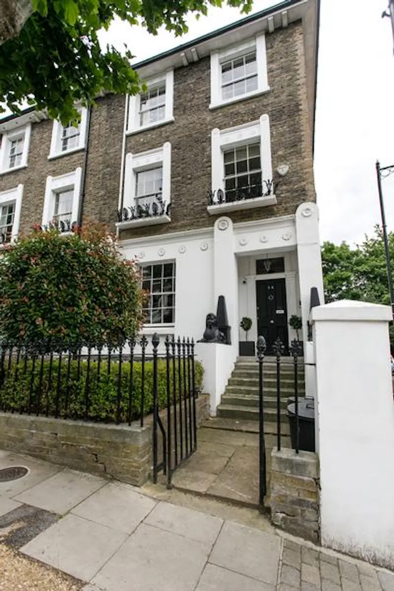 Smart Islington house, A1483 (photo 1)