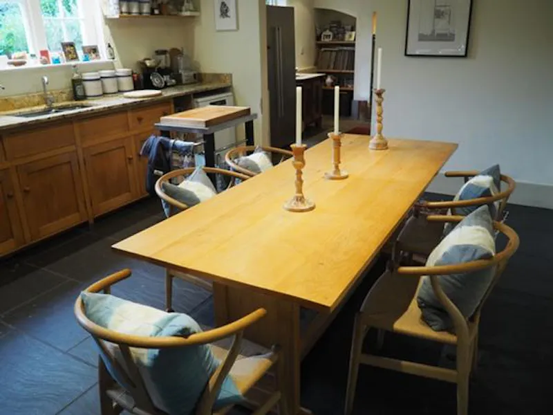 Dining room at Traditional style in Greenwich, A1484 (photo 6)