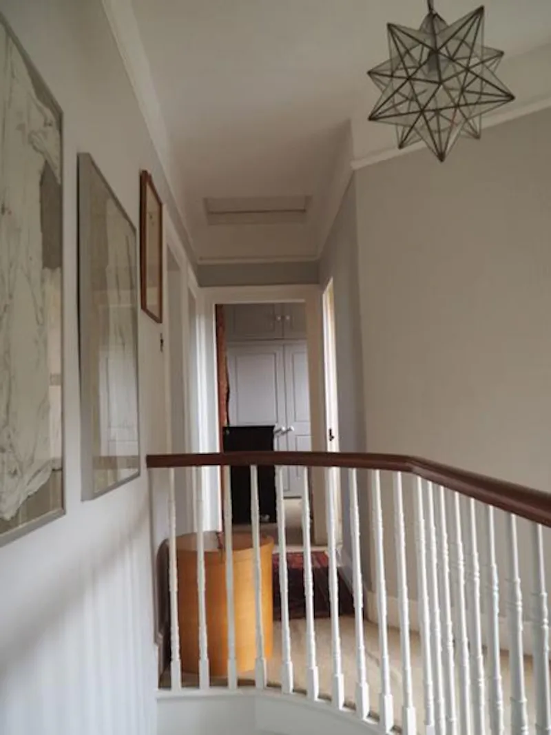 Corridor at Traditional style in Greenwich, A1484 (photo 11)