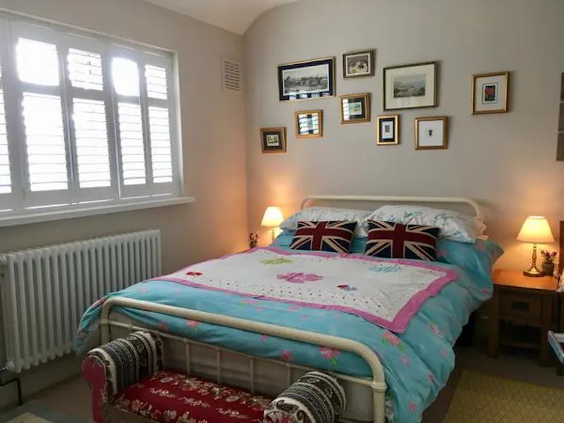 Film location D2403 in London (photo 15)