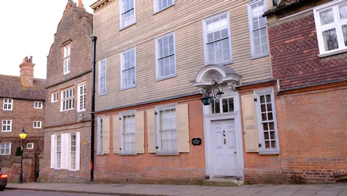 Historic Rochester townhouse, A1486