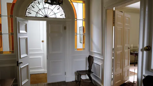 Historic Rochester townhouse, A1486