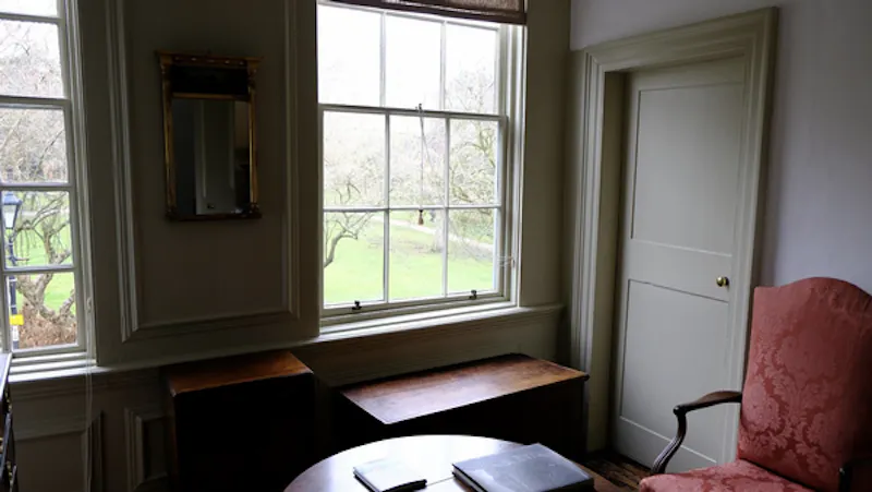 Historic Rochester townhouse, A1486 (photo 30)