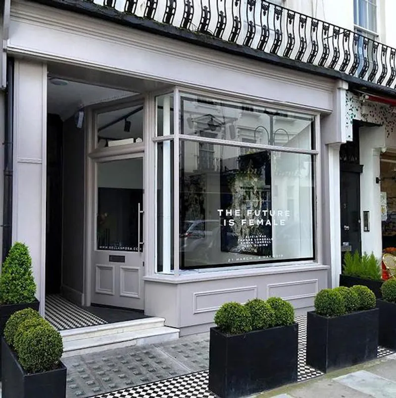 Lancaster Gate gallery space, N456 (photo 1)