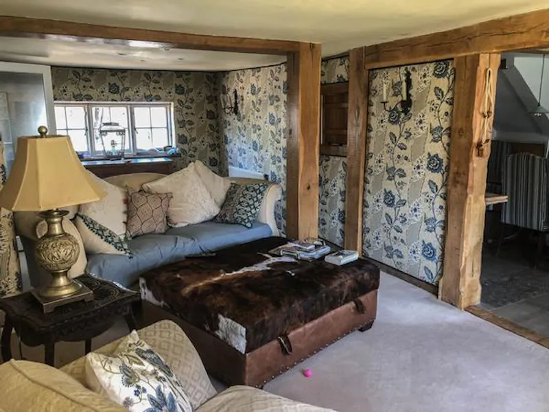 Modernised Georgian Essex house, A1487 (photo 21)