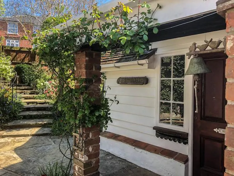 Modernised Georgian Essex house, A1487 (photo 53)
