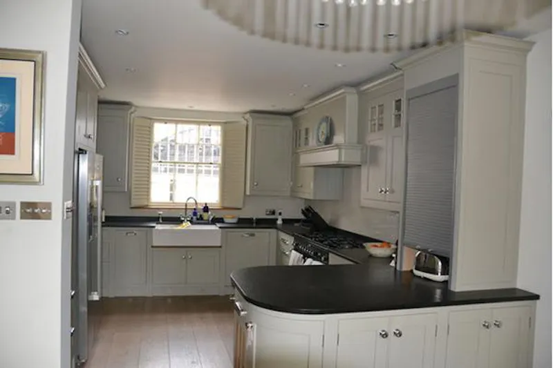 Kitchen at Pink Holland Park townhouse, A1489 (photo 6)