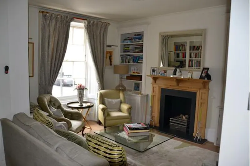 Fireplace at Pink Holland Park townhouse, A1489 (photo 8)