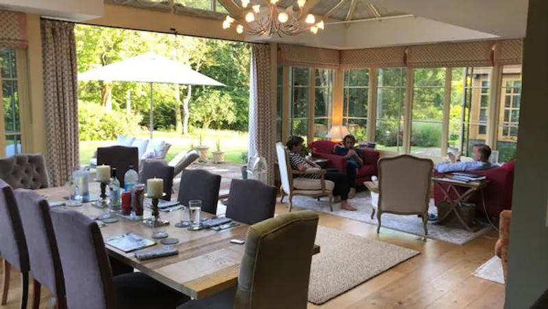 Dining room at Arts & Crafts in Farnham, D2407 (photo 6)