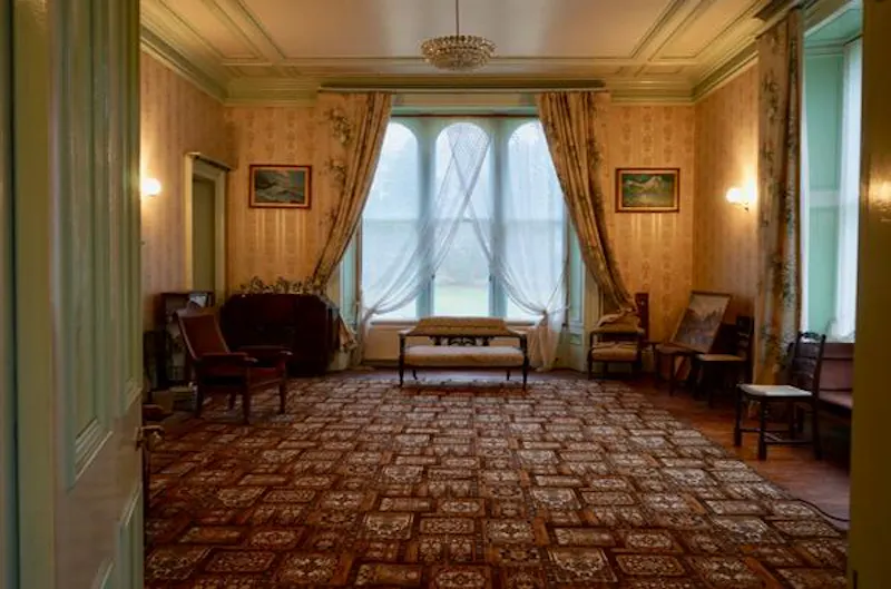 Neo-Gothic mansion in Forres, G304 (photo 11)