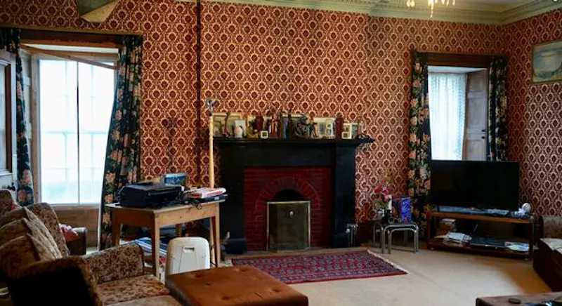 Neo-Gothic mansion in Forres, G304 (photo 14)