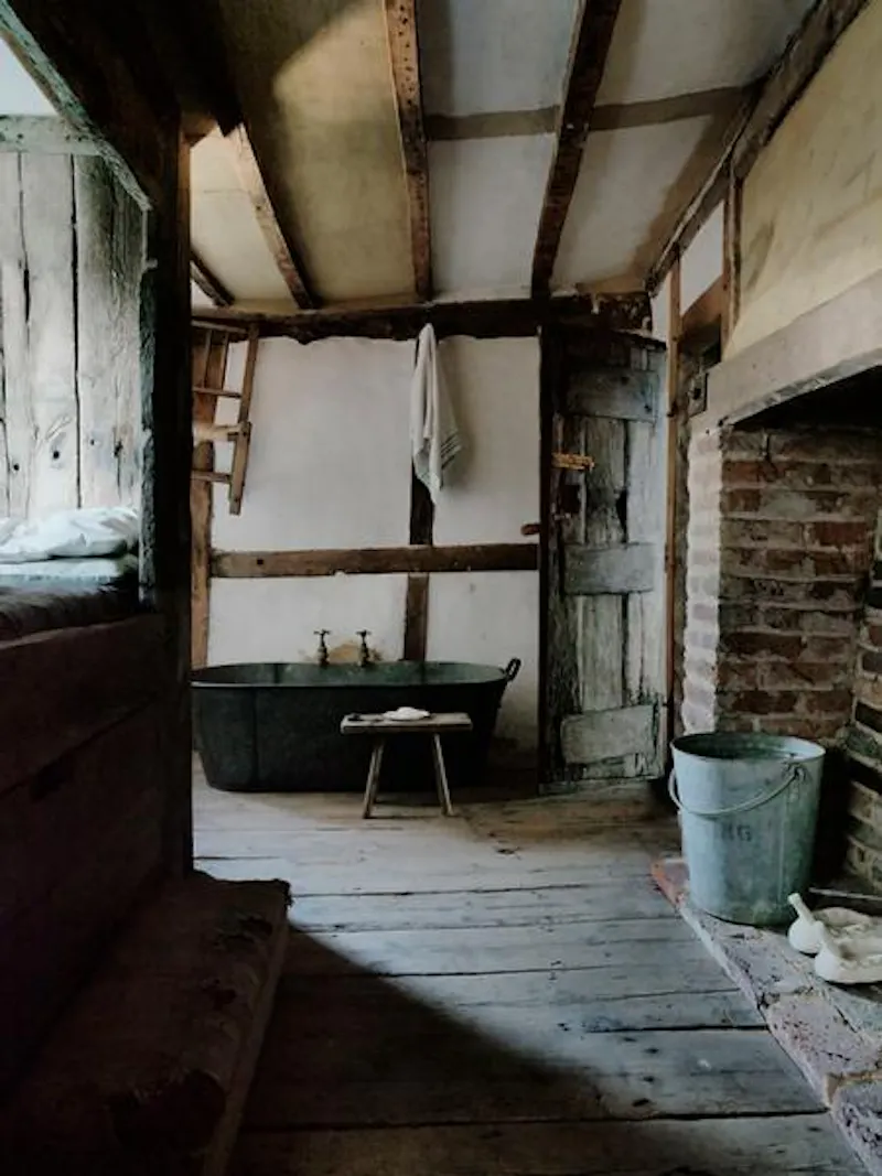 Authentic Tudor Hastings house, M322 (photo 8)