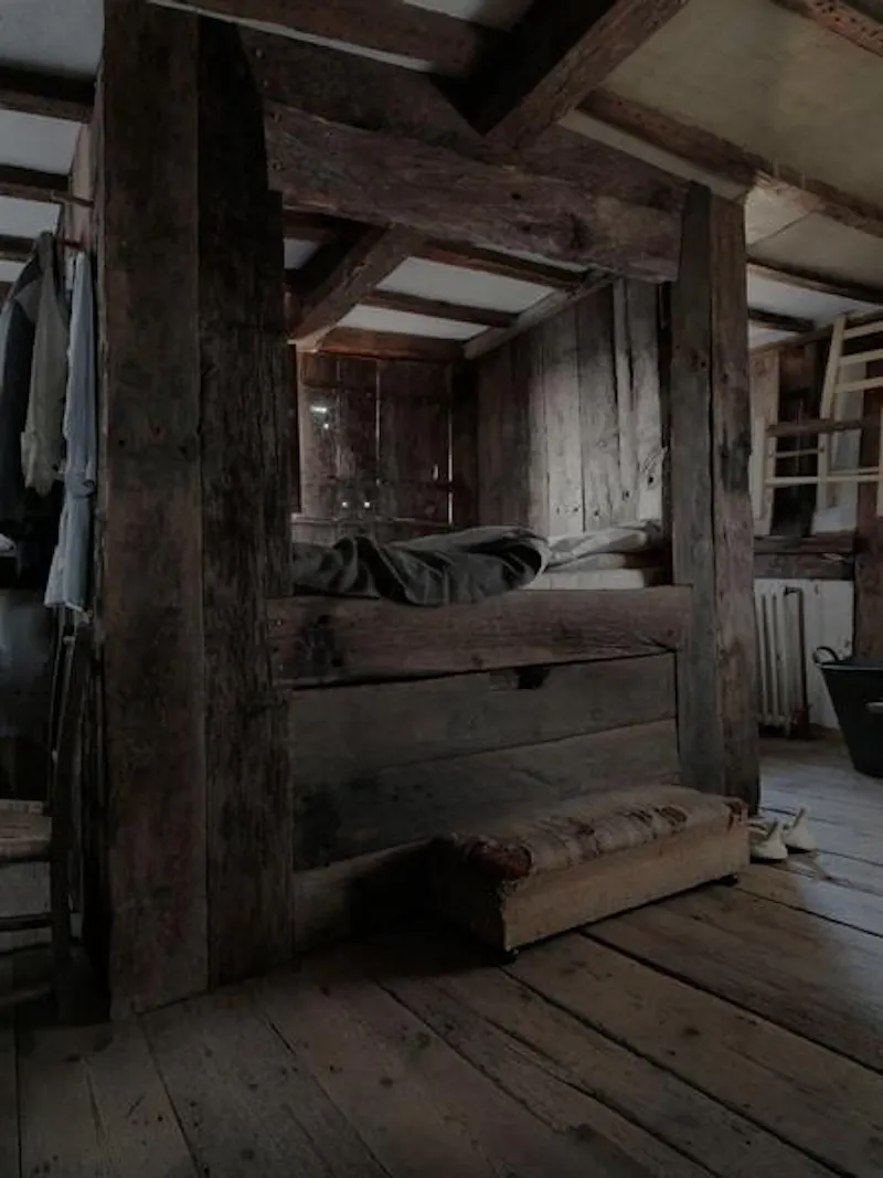 Authentic Tudor Hastings house, M322 (photo 34)