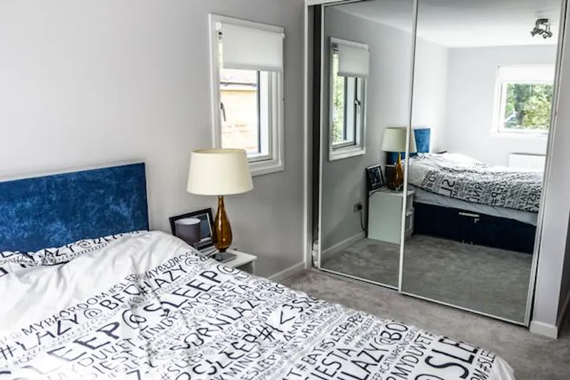 Ultra modern Windsor house, D2414 (photo 19)