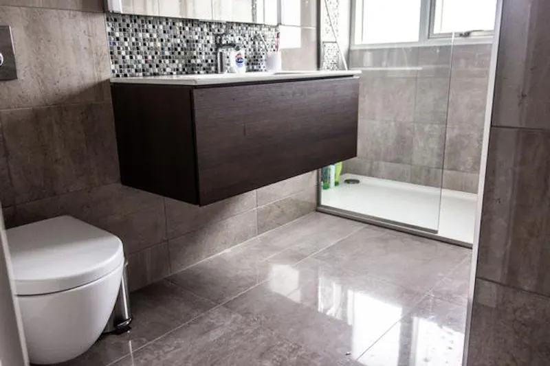 Ultra modern Windsor house, D2414 (photo 24)