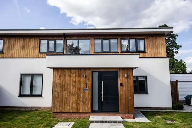 Ultra modern Windsor house, D2414 (photo 30)