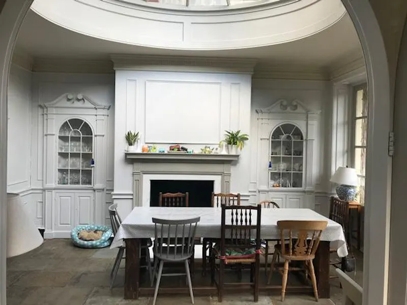 Dining room at Georgian townhouse in Salisbury, A1514 (photo 19)
