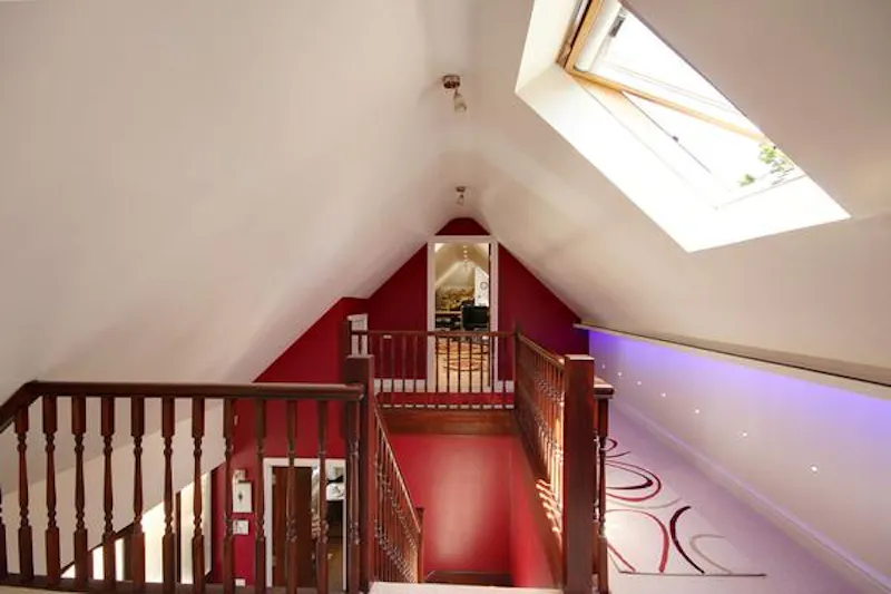 South Downs L-shaped bungalow, D2417 (photo 21)