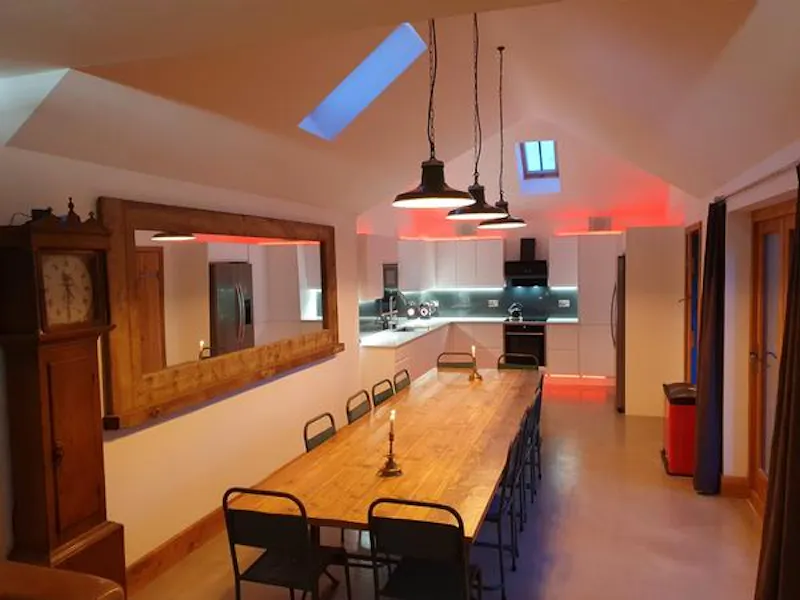 Banbury modern barn home, L694 (photo 29)