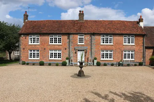 Classic Berkhamstead farmhouse, A1493