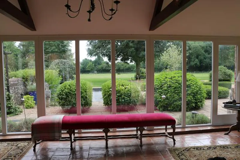 Classic Berkhamstead farmhouse, A1493 (photo 9)