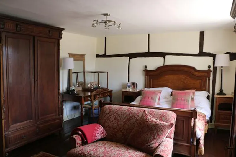 Bedroom at Classic Berkhamstead farmhouse, A1493 (photo 21)