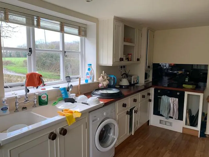 Kitchen at Classic Berkhamstead farmhouse, A1493 (photo 6)