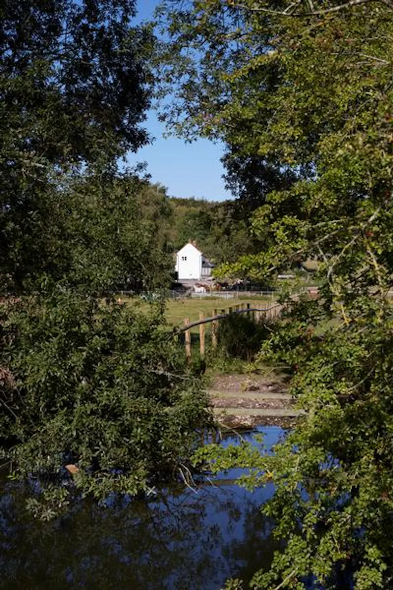 Amersham 400 acre farm, L696 (photo 61)