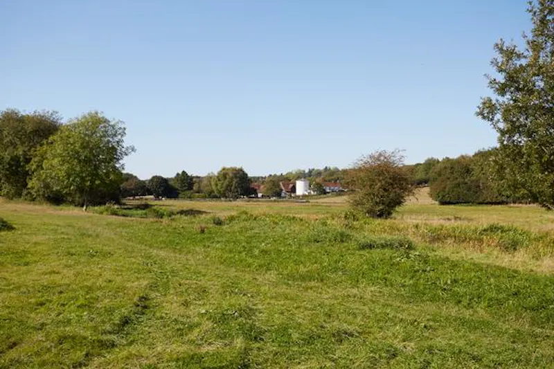 Views - country at Amersham 400 acre farm, L696 (photo 69)