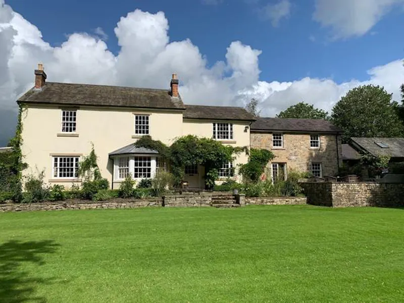 Traditional Wirksworth cottage, A1494 (photo 1)