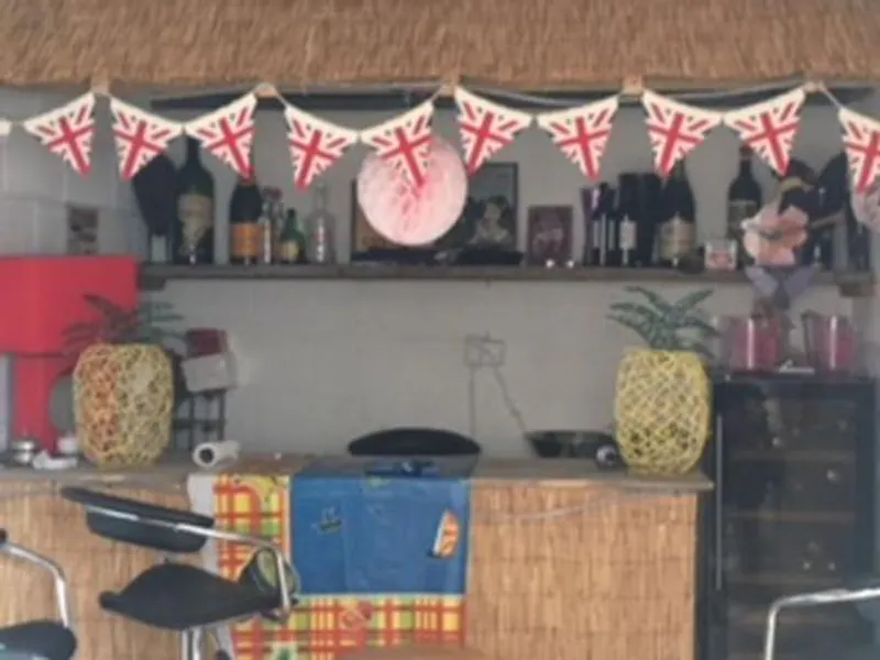 Bar at Traditional Wirksworth cottage, A1494 (photo 11)