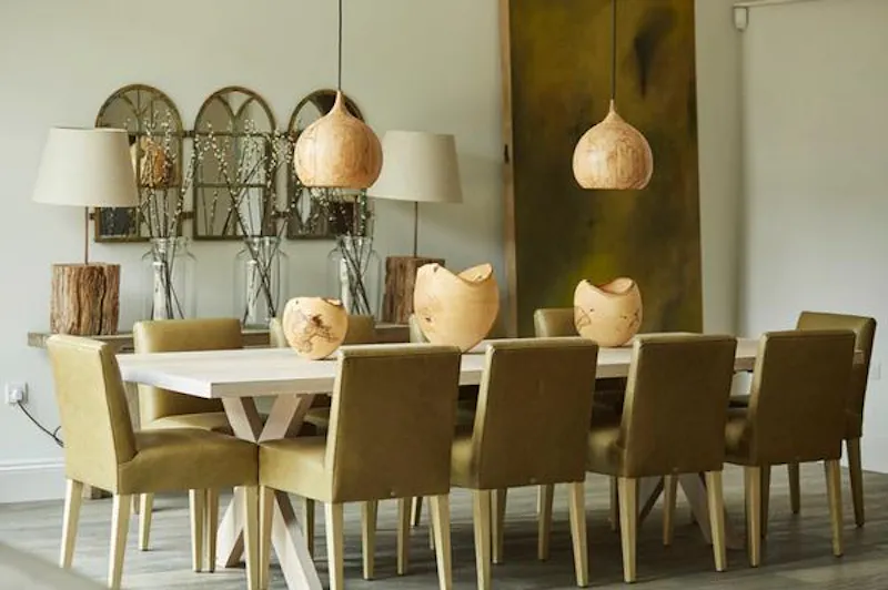 Dining room at Film location L697 in Gloucestershire (photo 9)