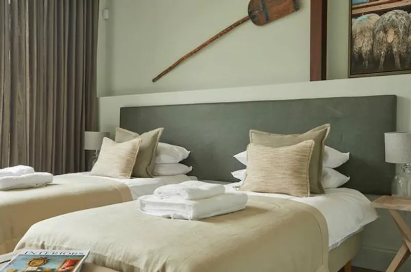 Bedroom - child's at Film location L697 in Gloucestershire (photo 13)