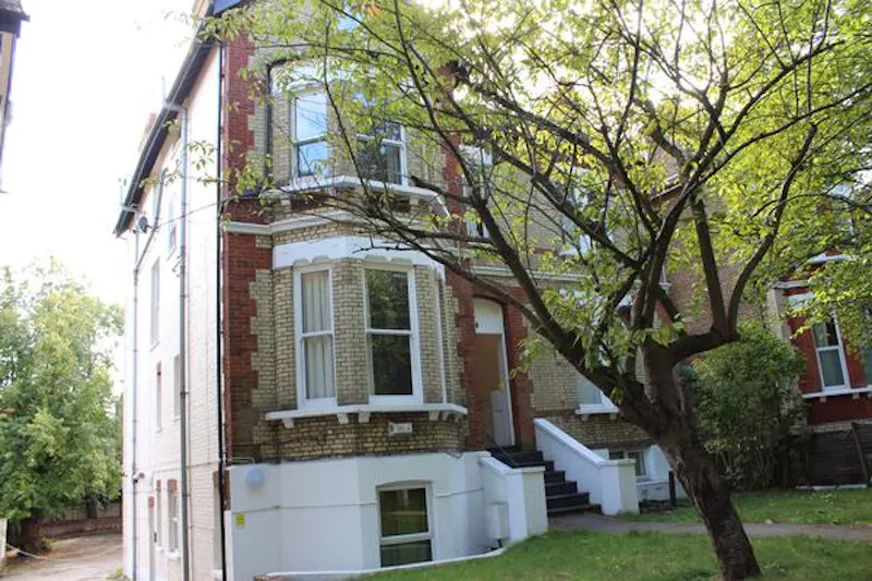 Eclectic Tulse Hill apartment, F1184 (photo 16)