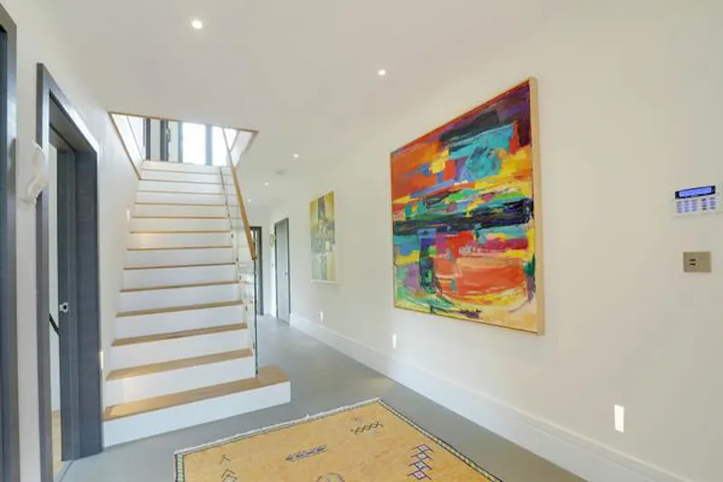 Staircase at Horsham Europe-style new build , D2420 (photo 8)