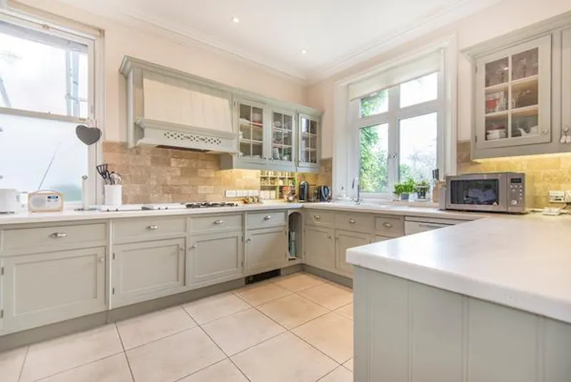Kitchen at Spacious Ealing family house, D2421 (photo 16)