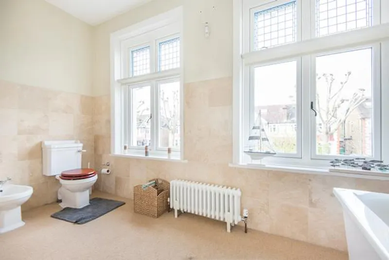 Spacious Ealing family house, D2421 (photo 29)