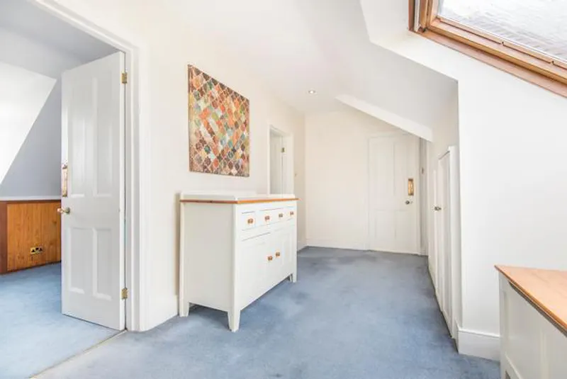 Spacious Ealing family house, D2421 (photo 32)