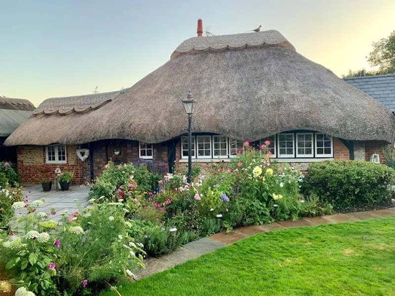 Bognor Regis quaint cottage, C911 (photo 11)