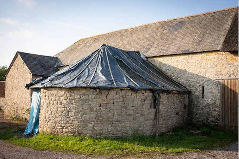 Early Somerset estate by the sea, M326 (photo 51)