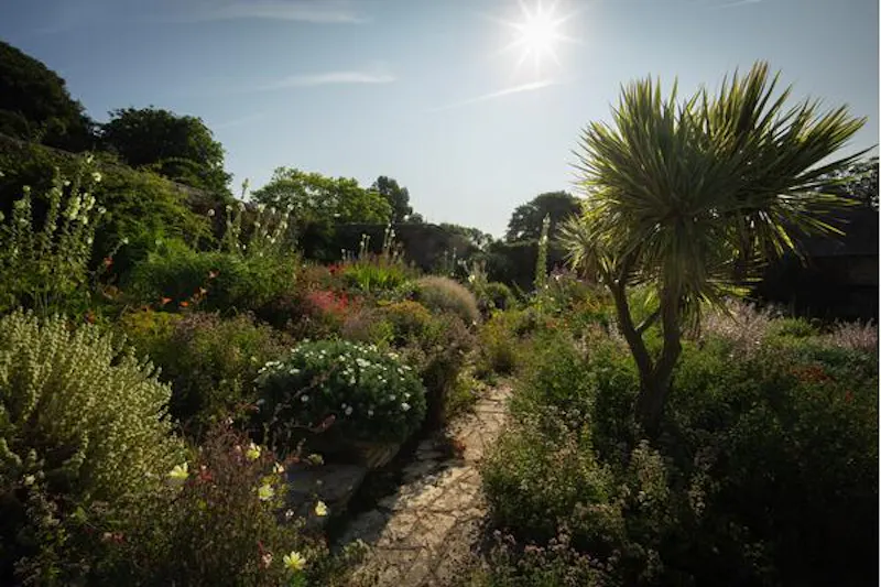 Early Somerset estate by the sea, M326 (photo 69)