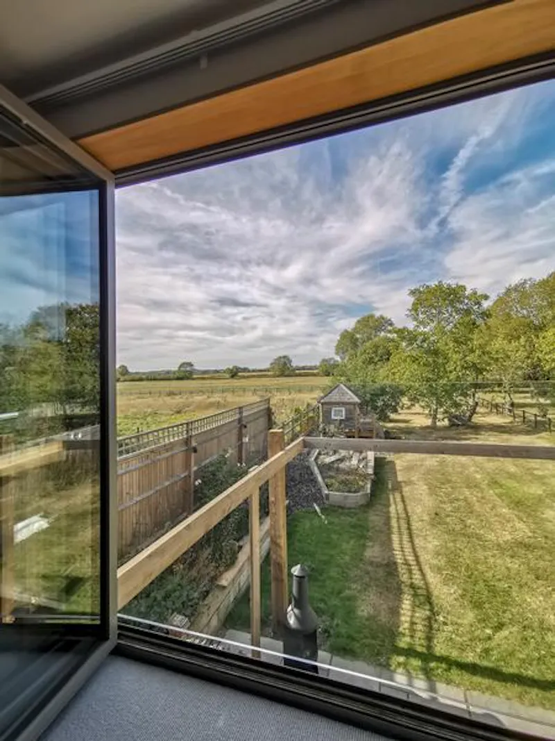 Spacious seventies Bucks home, D2428 (photo 23)