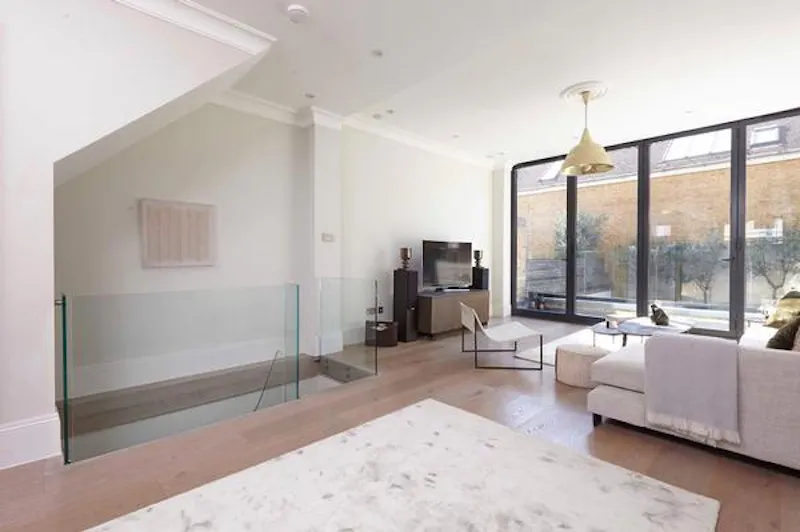 Pretty Fulham townhouse, A1500 (photo 4)