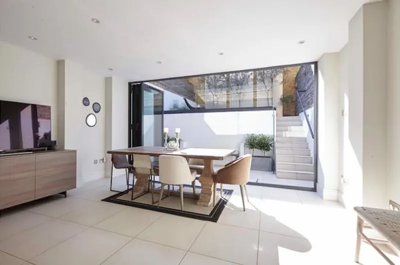 Pretty Fulham townhouse, A1500 (photo 7)